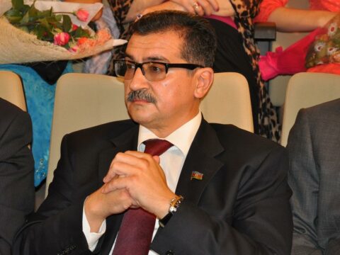 Heç kim təsadüfən yaxşı insan olmur…