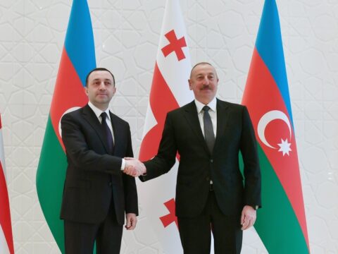 Prezidentin Qaribaşvili ilə təkbətək görüşü başlayıb