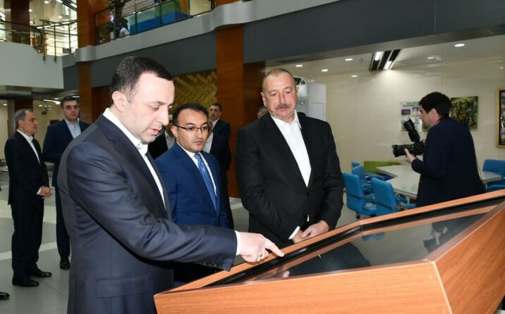 İlham Əliyev və Qaribaşvili “ASAN Xidmət”də