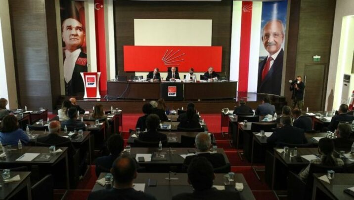 CHP məclisi toplandı – Deputatlığa namizədlərin yekun siyahısı müəyyənləşdirilir