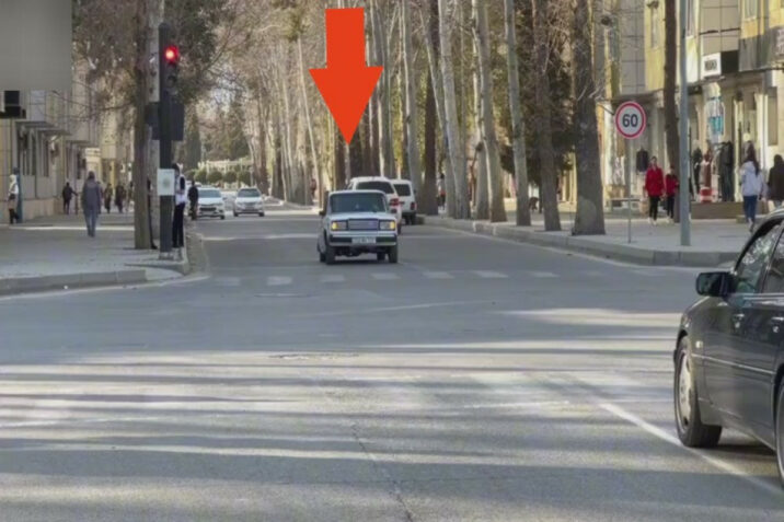 Sürücülük hüququ olmadan avtomobil idarə edən şəxs 10 günlük həbs edilib – FOTO