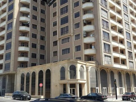 Bakıdakı İran Bankına məxsus əmlaklar satışa çıxarılıb
