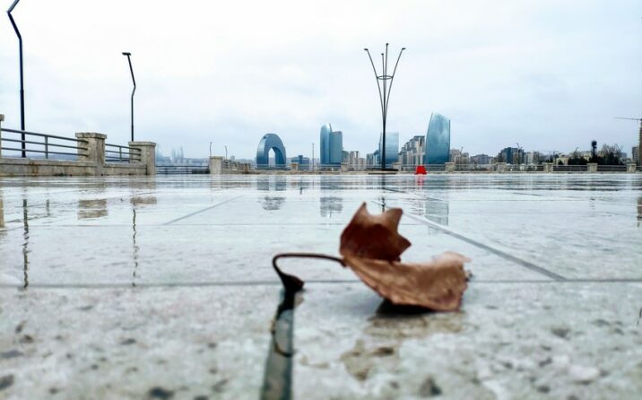 Faktiki hava – Yağış, külək, sel…