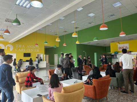 BDU tələbələri IDEA Heyvanlara Qayğı Mərkəzində olublar