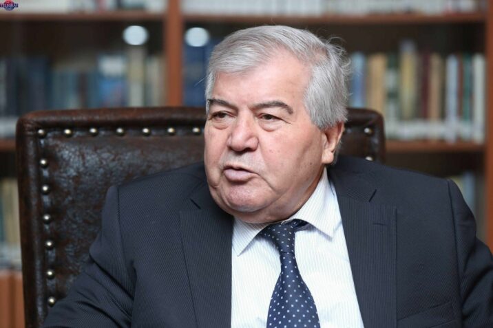 Sabir Rüstəmxanlı: Televiziya cəmiyyəti parçalayır 