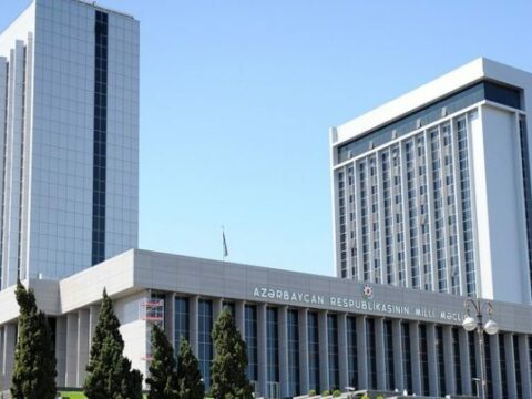 Azərbaycan deputatları Ukraynaya gedir