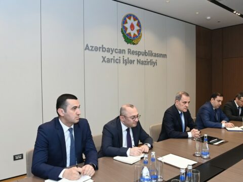 Ermənistandakı hərbçilərimiz dərhal azad edilməlidir