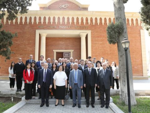 BDU-nun professor-müəllim heyəti Gəncədə Mir Cəlal Paşayevin ev-muzeyini ziyarət edib