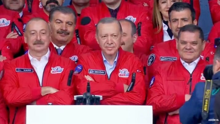 İlham Əliyev TEKNOFEST-ə “Togg”la getdi