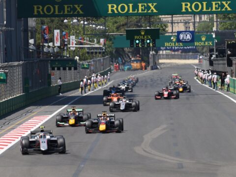 “Formula 2”nin əsas yarışı başa çatdı