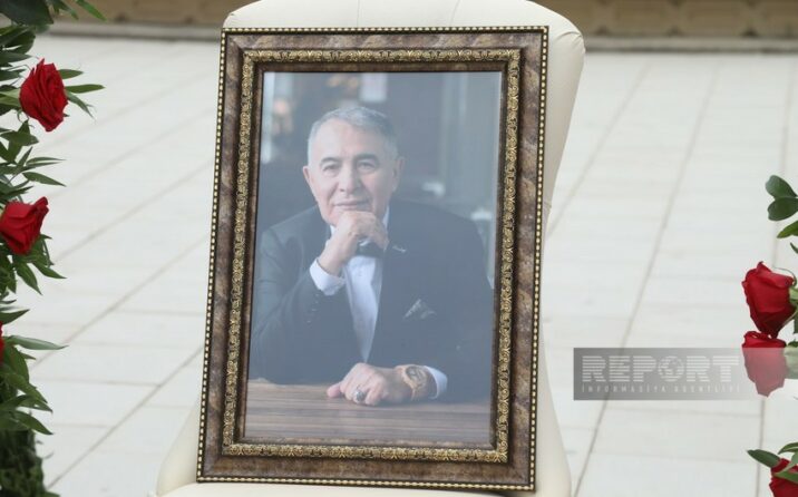 Xalq artisti Aftandil İsrafilovla vida mərasimi keçirilir