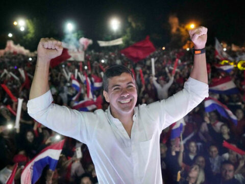 Paraqvayın yeni seçilmiş prezidenti ilk siyasi qərarını açıqladı: “Artıq tanıyacağıq”