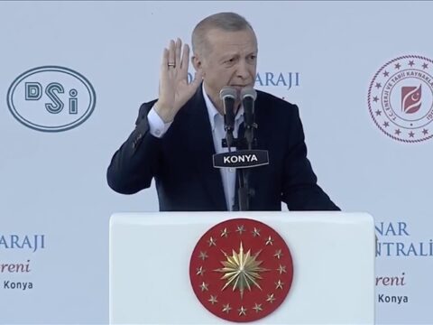 100 min barel gücə malik neft yatağı tapıldı