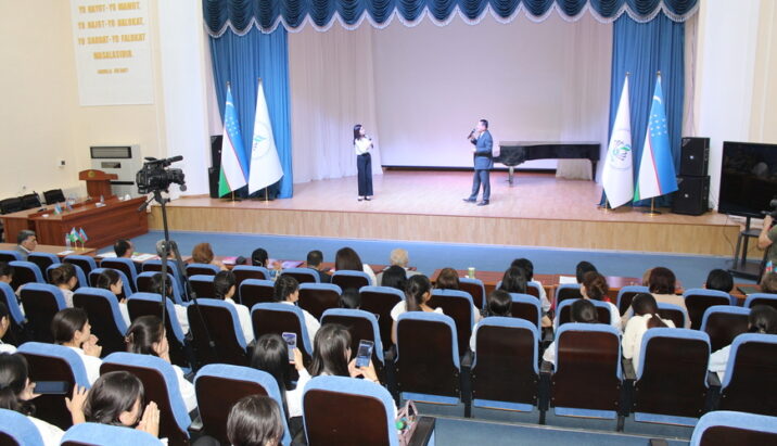 Daşkənd Universitetində Heydər Əliyevin 100 illik yubileyinə həsr olunmuş beynəlxalq konfrans keçirilib