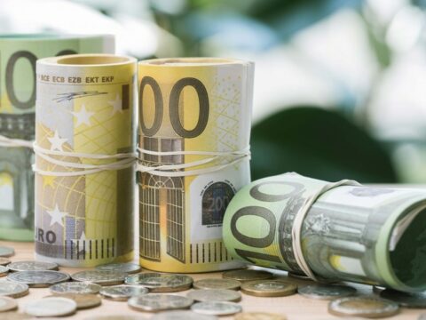 Aİ Ukrayna üçün sursat istehsalı üçün Yunanıstana 80 milyon avro ayıracaq