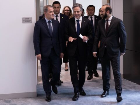 Vaşinqton görüşünə Moskvadan REAKSİYA: “Sülhün gələcəyi sual altındadır”