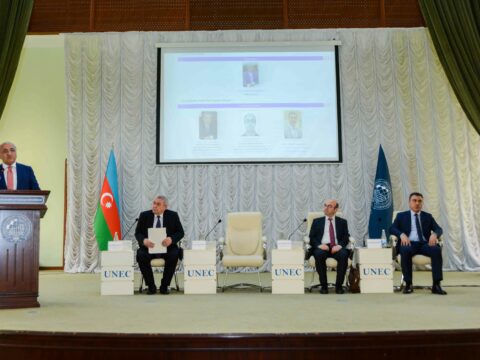 UNEC-də “Heydər Əliyevin görmək istədiyi universitet” mövzusunda beynəlxalq elmi konfrans keçirilib