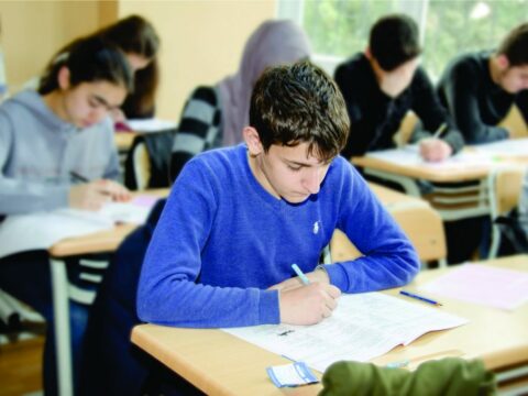 Deputat və ekspertdən buraxılış imtahanları ilə bağlı DİM-ə ÇAĞIRIŞ