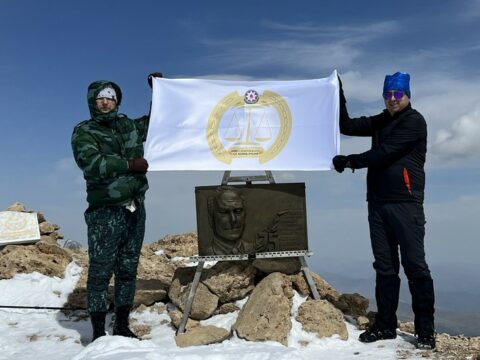 Məhkəmənin vəzifəli şəxsləri “Heydər zirvəsi”nə yürüş ediblər