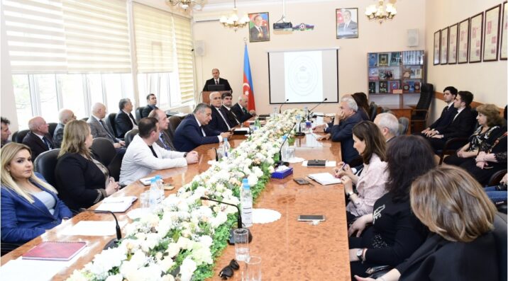 Heydər Əliyev və müasir Azərbaycan mətbuatı – FOTO