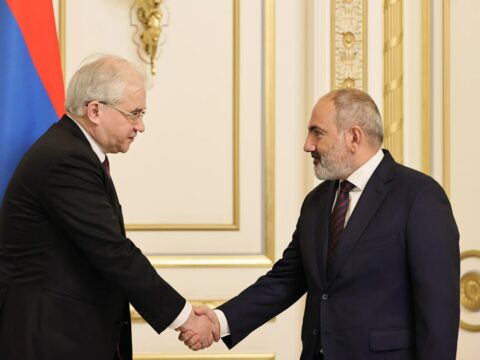 Paşinyan Xovayevlə Azərbaycanı müzakirə edib