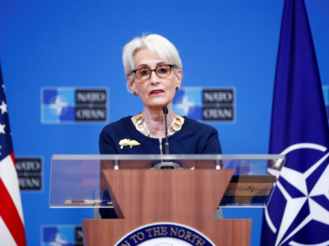 ABŞ dövlət katibinin birinci müavini yayda vəzifəsini tərk edəcək
