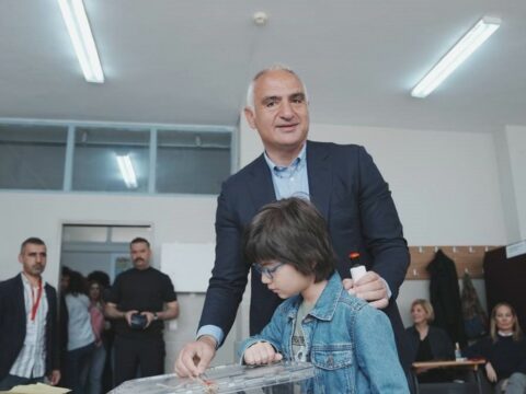 “Ölkəmizdə rahat və təhlükəsiz seçki mühiti formalaşıb”
