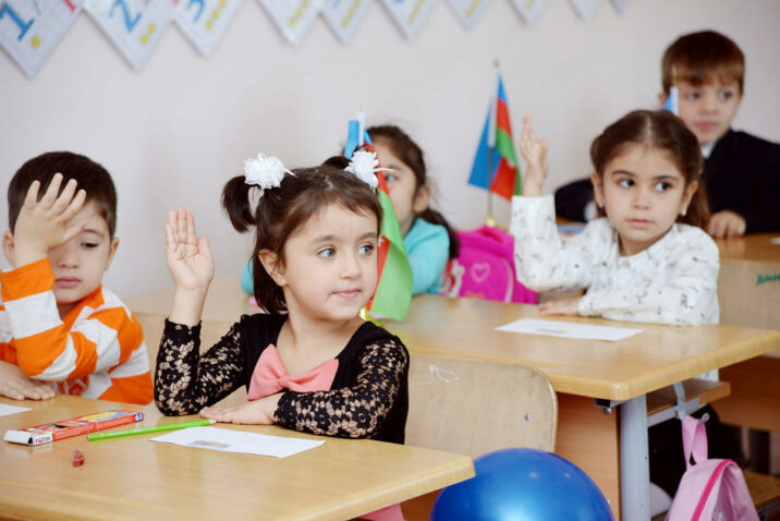Lisey və gimnaziyalara qəbul qaydaları açıqlandı