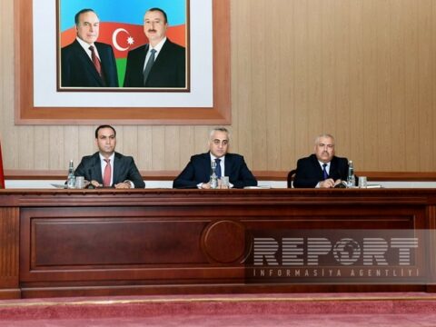 Naxçıvanda cari ilin ilk 4 ayının yekunları müzakirə edilib