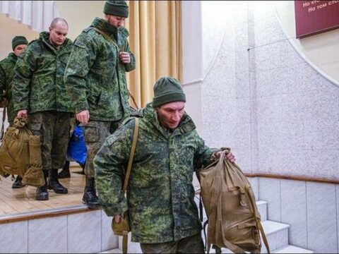 Rusiya NATO-nun 16 ölkəsinin ordusu qədər hərbçi itirib