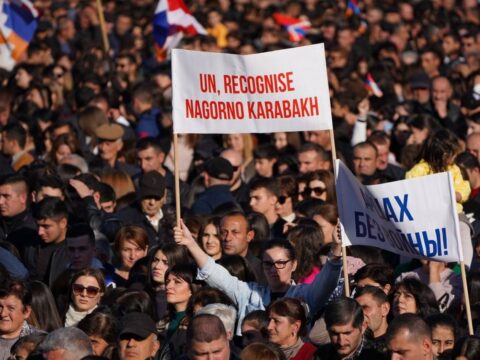 Azərbaycanın haykların məskunlaşdırıldığı hissəsində əksər sosial şəbəkələr bloklandı?..