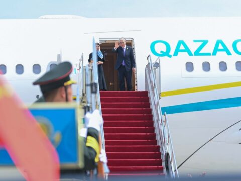Tokayevin Çinə səfəri başa çatdı