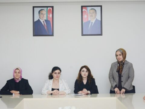 Aİİ-nin “Brend tələbə”ləri mükafatlandırıldı – FOTOLAR