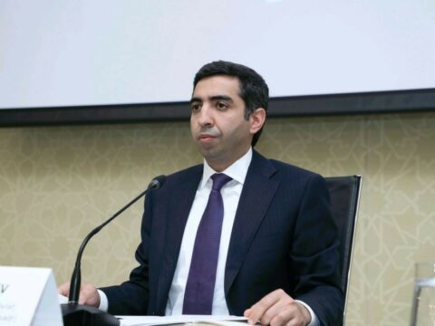 Yeni xidmətlər zərfinin təsdiqini gözləyirik