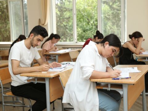Bu gün keçirilən imtahanın düzgün CAVABLARI