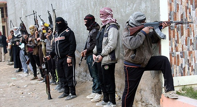 İŞİD İraqda iki polisi öldürüb