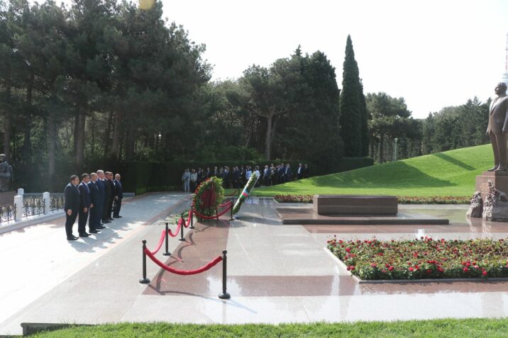 Ekoloqlar peşə bayramını qeyd edir