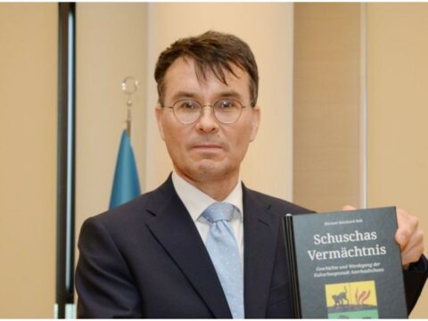 Almaniyalı alim “Spiegel”in apardığı erməni təbliğatından danışıb: “Bu, savadsızlıq və tərs inadkarlıqdır”