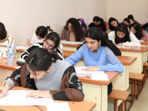 Qırmızı attestat alanların 16 faizi 0-200 bal toplayıb