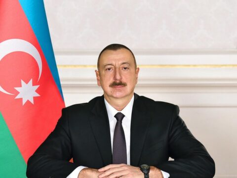 Rumıniya Prezidenti İlham Əliyevi təbrik etdi