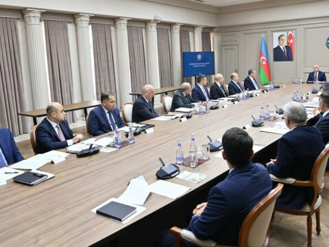 Nazirlər Kabinetində qəzalı binalarla bağlı müşavirə keçirilib