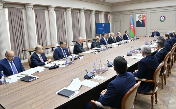 Nazirlər Kabinetində qəzalı binalarla bağlı müşavirə keçirilib