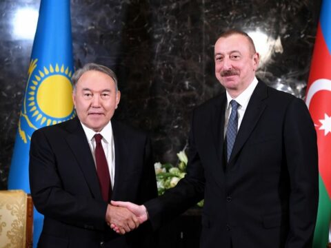 Azərbaycan xalqına sülh və rifah diləyirəm