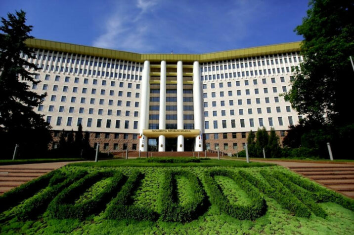 Moldovada fövqəladə vəziyyət rejimi daha 60 gün uzadılıb