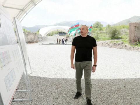 Kəlbəcər şəhərində ilk yaşayış məhəlləsinin təməli qoyulub