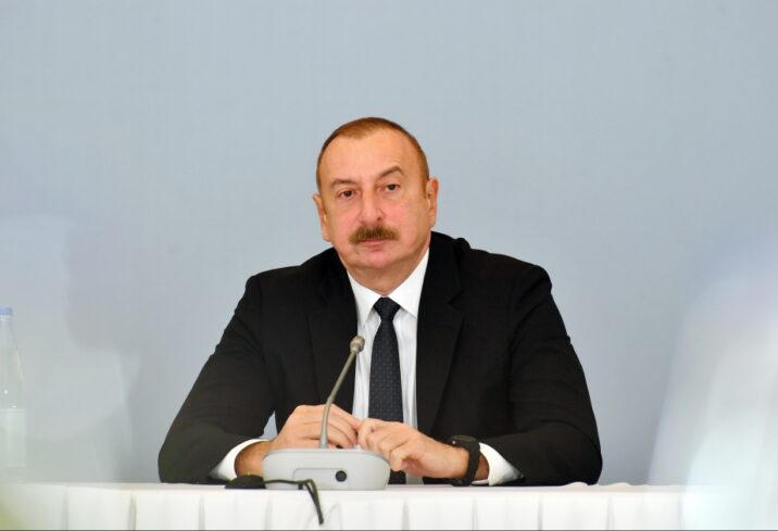 Biz heç vaxt bununla razılaşa bilməzdik