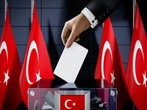Türkiyədə seçkiyə görə 5 nəfər saxlanıldı