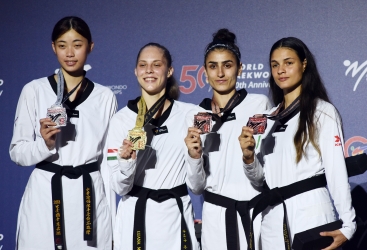 17 yaşlı taekvondoçu Bakıda dünya çempionu oldu 