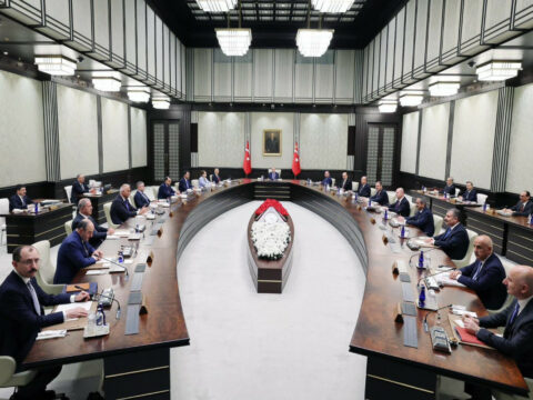 Ərdoğan köhnə komandasını sonuncu dəfə topladı