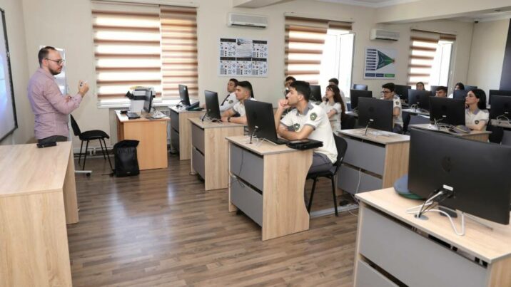 Türkiyənin “Karmasis” şirkətinin mütəxəssisi Gömrük Akademiyasında mühazirə deyib